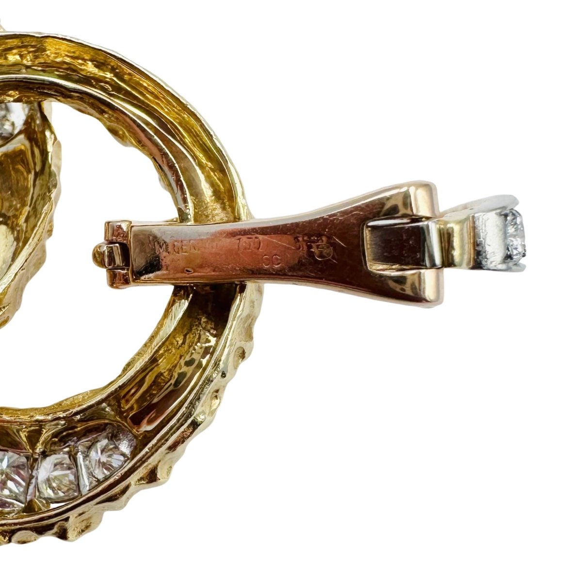 Collier M. GERARD en or jaune, platine et diamants - Castafiore