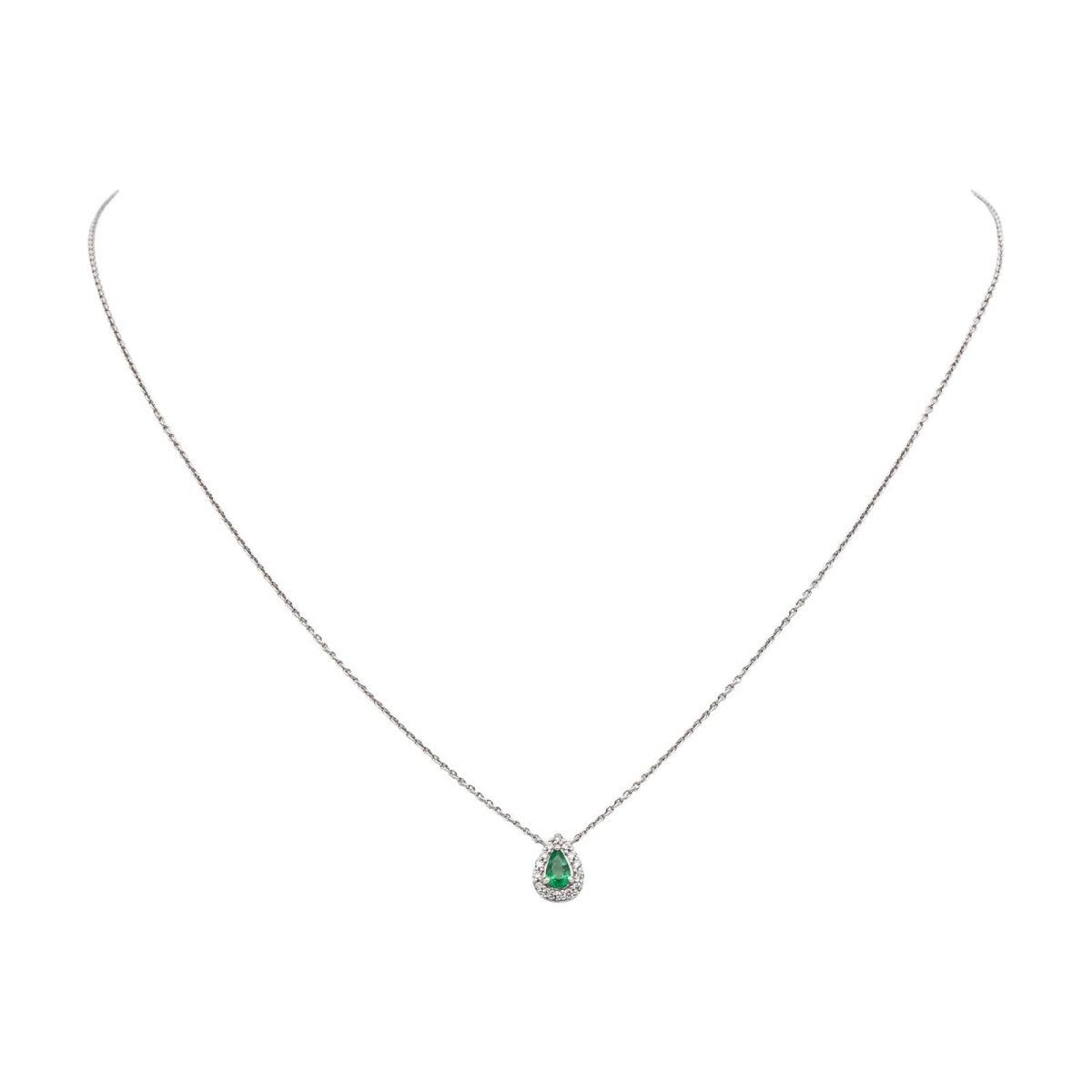 Collier Maille en or blanc, émeraude et diamants - Castafiore