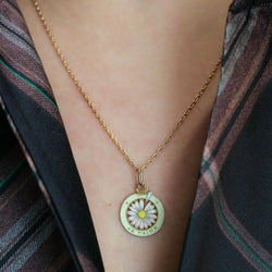 Collier Médaille en or jaune et émail - Castafiore