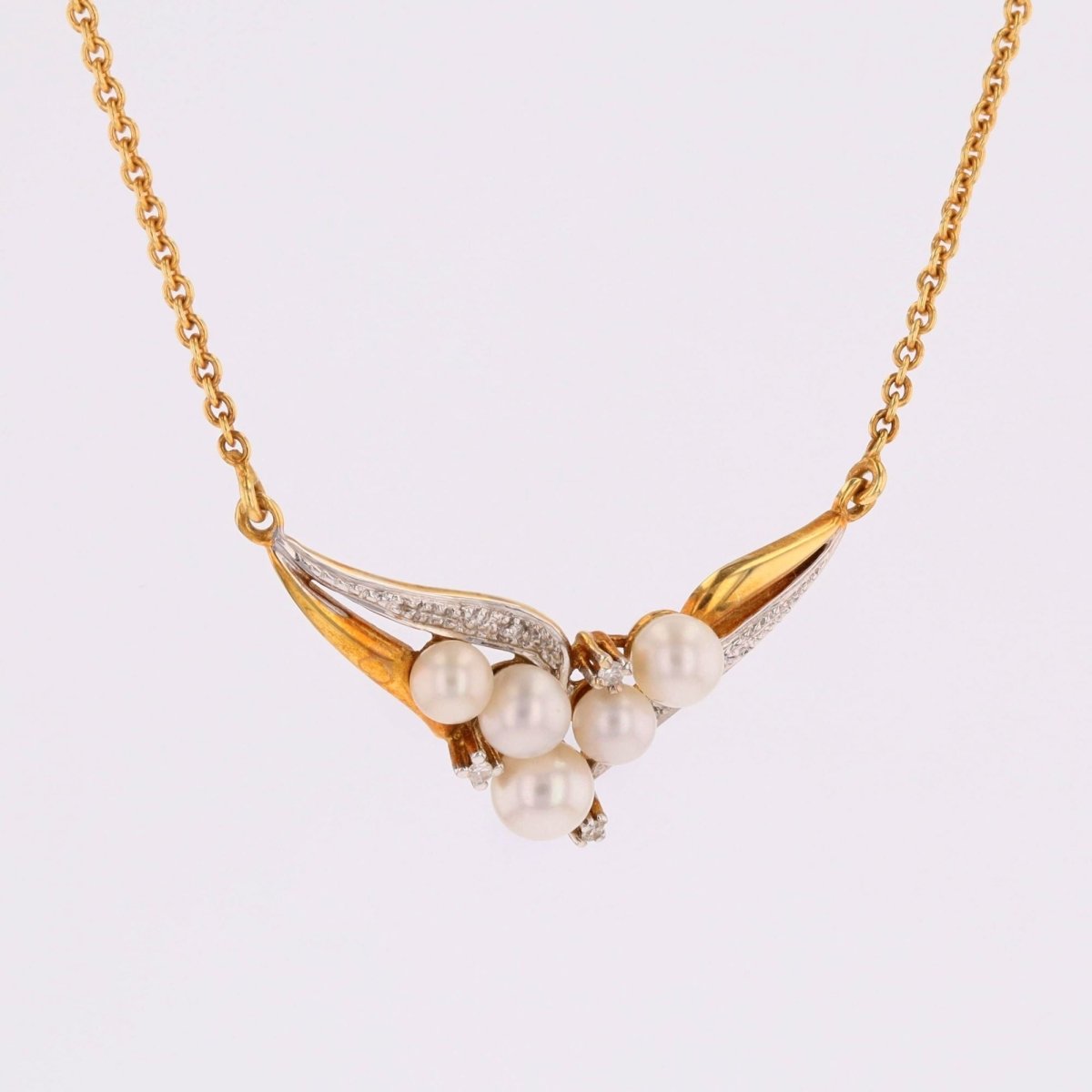 Necklace modern two golds diamonds cultured pearls