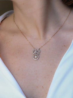 Collier noeud Belle Epoque or diamants perle fine - Castafiore