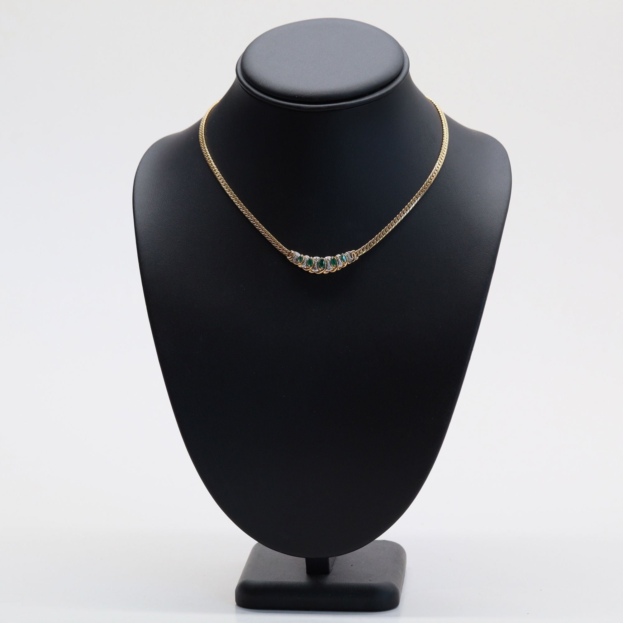 Collier occasion émeraudes diamants or jaune