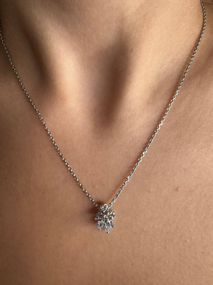 Collier - Or blanc et diamants - Castafiore