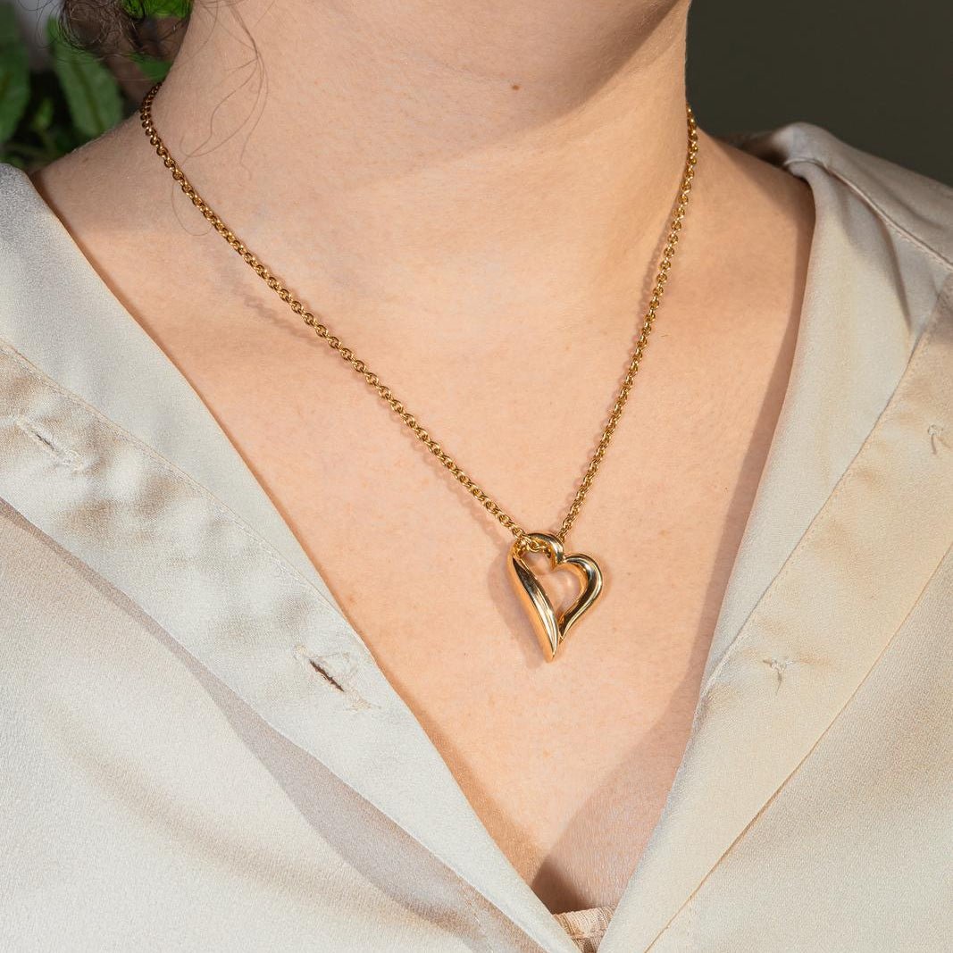 Collier Pendentif BOUCHERON "Coeur" en or jaune - Castafiore