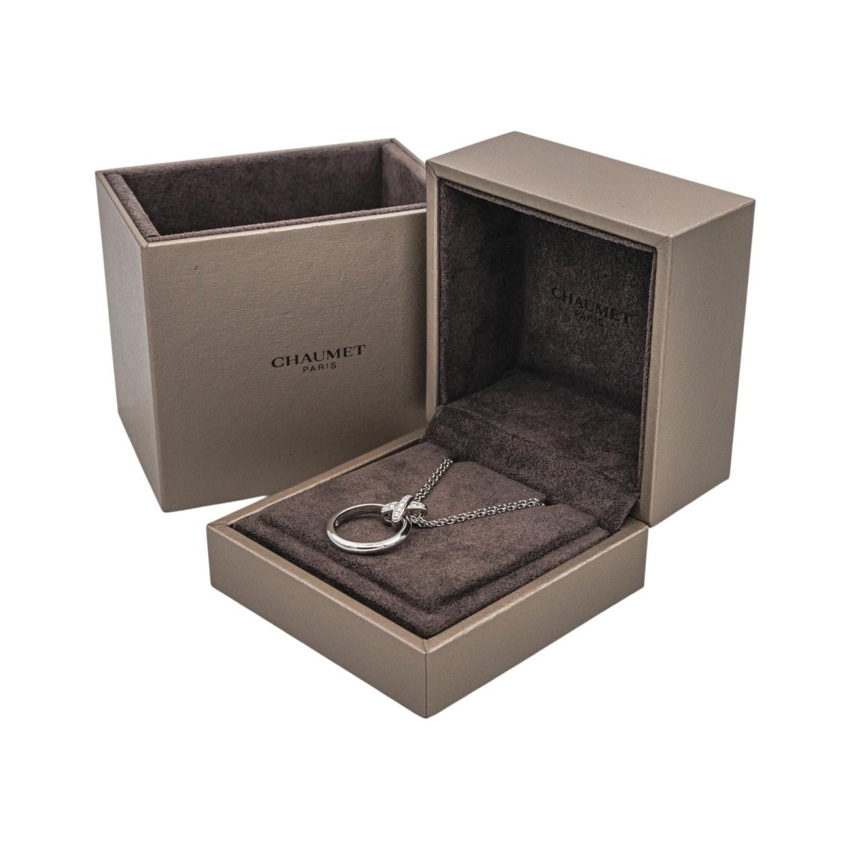 Chaumet Necklace  White gold links  diamond