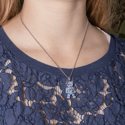 Collier Pendentif CHOPARD "Happy Diamond" en or blanc et diamants - Castafiore