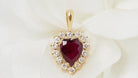 Collier pendentif coeur en or jaune, diamants et rubis - Castafiore