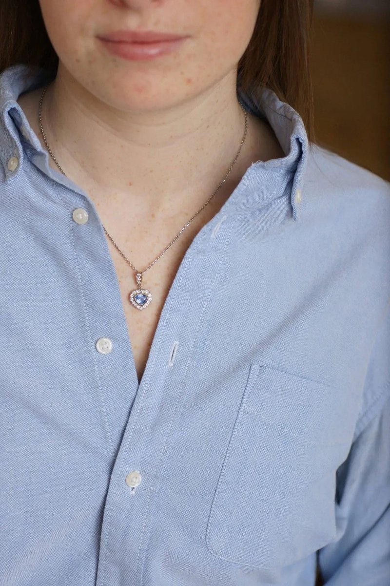 Collier Pendentif Coeur saphir Ceylan et diamants - Castafiore