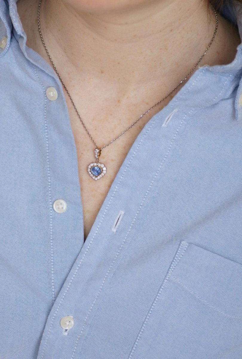 Collier Pendentif Coeur saphir Ceylan et diamants - Castafiore
