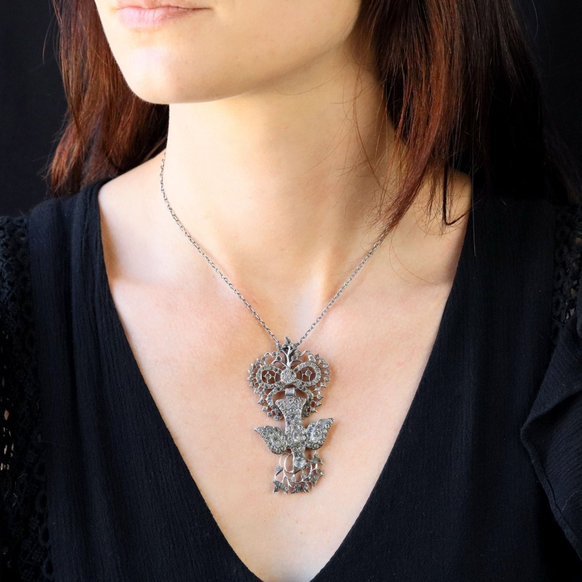 Necklace former Saint Esprit silver