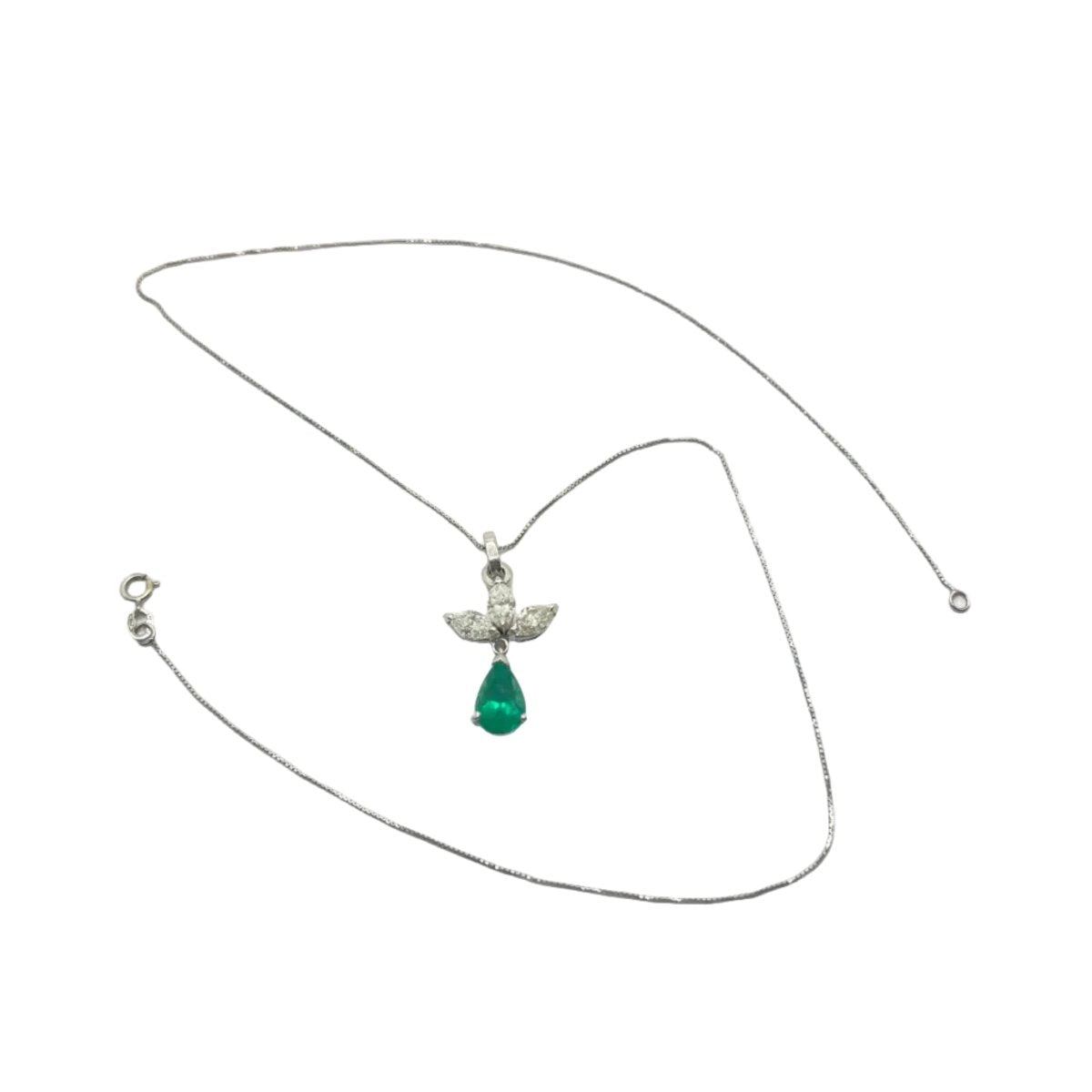 Collier Pendentif en or blanc, émeraude et diamants - Castafiore