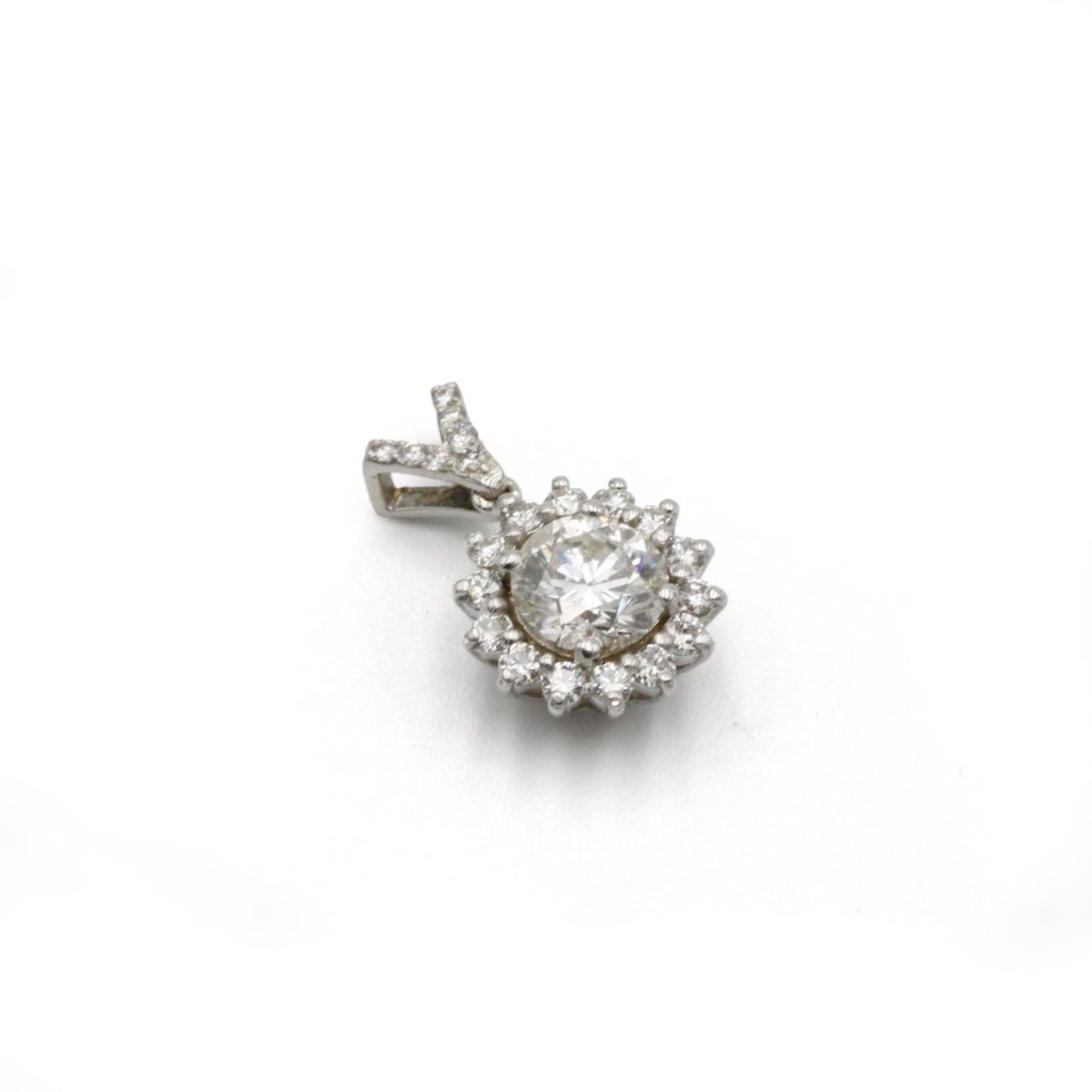 Collier Pendentif en or blanc et diamants - Castafiore