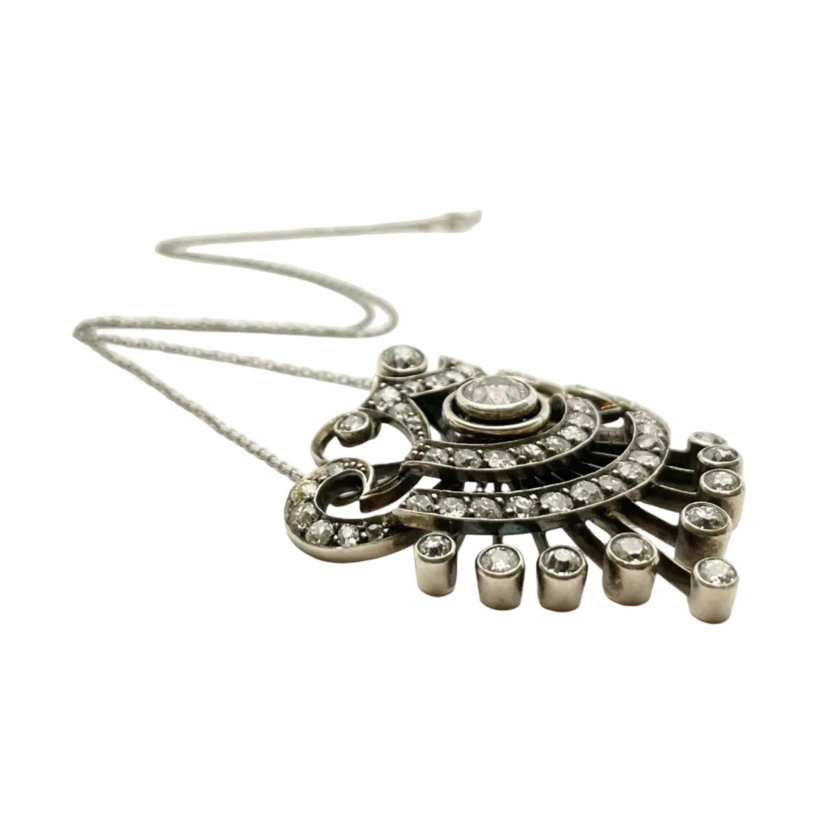 Collier Pendentif en or blanc et diamants - Castafiore