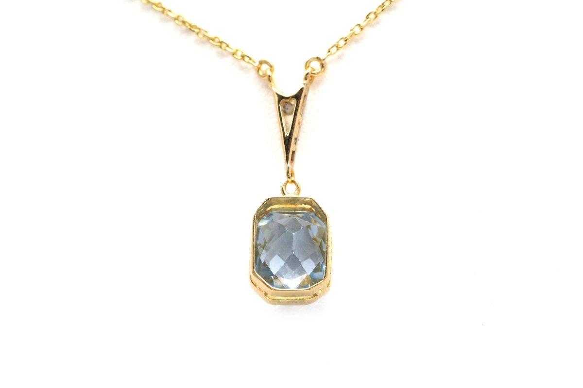 Collier Pendentif en or blanc, or jaune, topaze et diamant - Castafiore