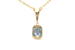 Collier Pendentif en or blanc, or jaune, topaze et diamant - Castafiore
