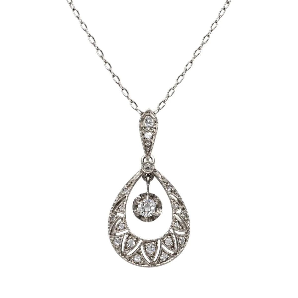 Collier Pendentif en or blanc, platine et diamants - Castafiore