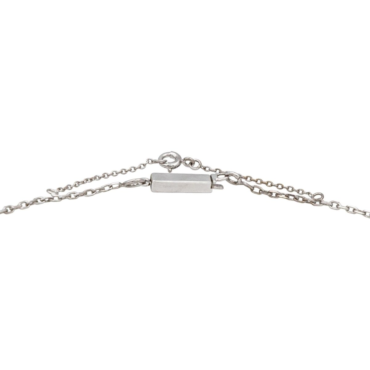 Collier Pendentif en or blanc, saphir et diamants - Castafiore