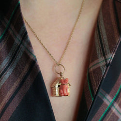 Collier Pendentif en or jaune et corail - Castafiore