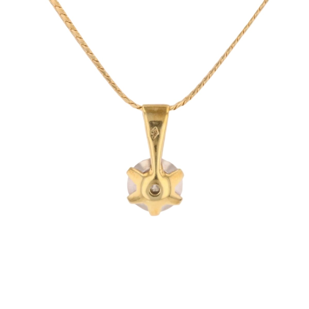 Flower pendant diamonds and its flat chain yellow gold