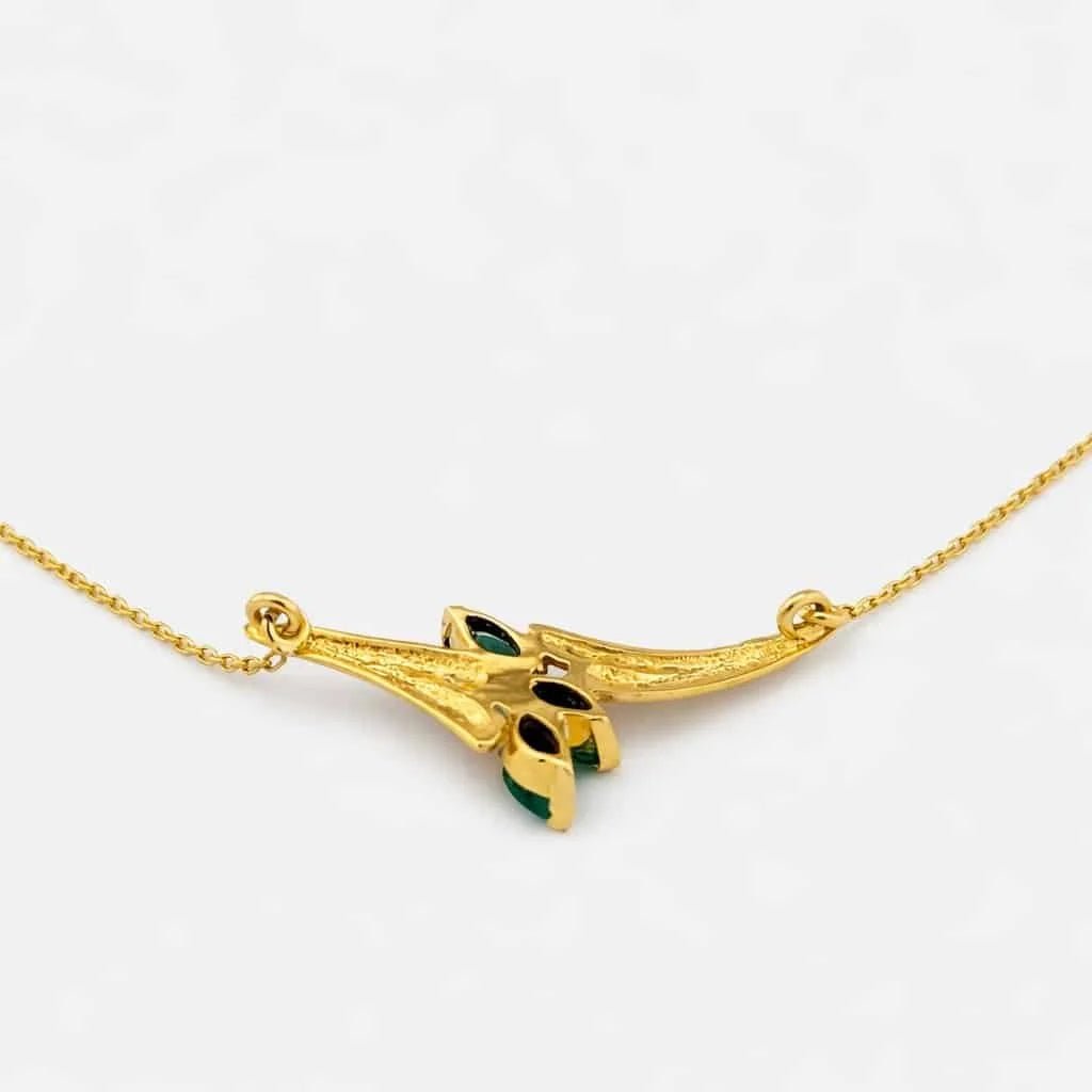 Collier Pendentif en or jaune et émeraudes - Castafiore