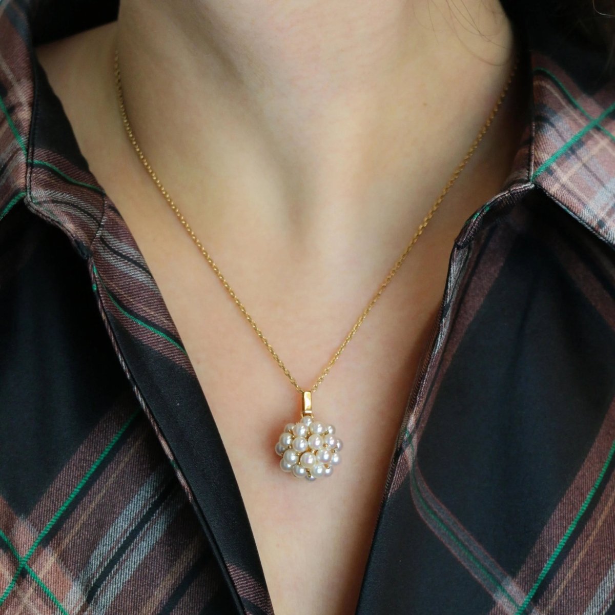 Collier Pendentif en or jaune et perles - Castafiore