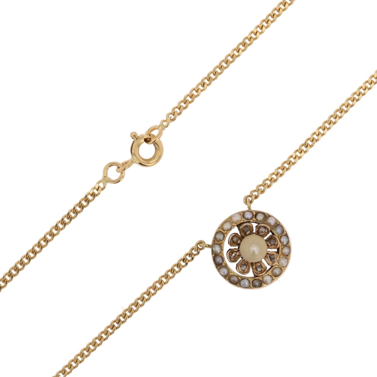 Gourmet link chain with antique pearl motif and diamonds