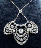 Collier pendentif en platine, diamants, époque 1900 - Castafiore