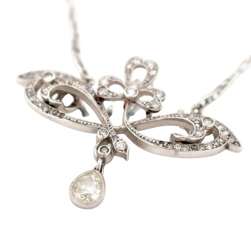 Collier Pendentif en platine et diamants - Castafiore