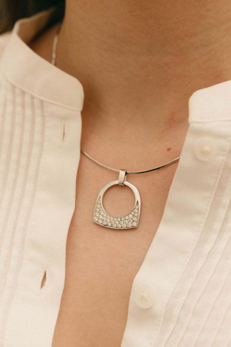 Collier Pendentif FRED "Success" en or blanc et diamants - Castafiore