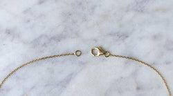 Collier Pendentif Marguerite Saphir Jaune et Emeraudes - Castafiore