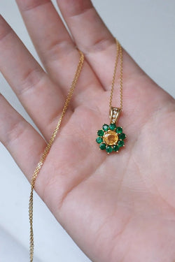 Collier Pendentif Marguerite Saphir Jaune et Emeraudes - Castafiore