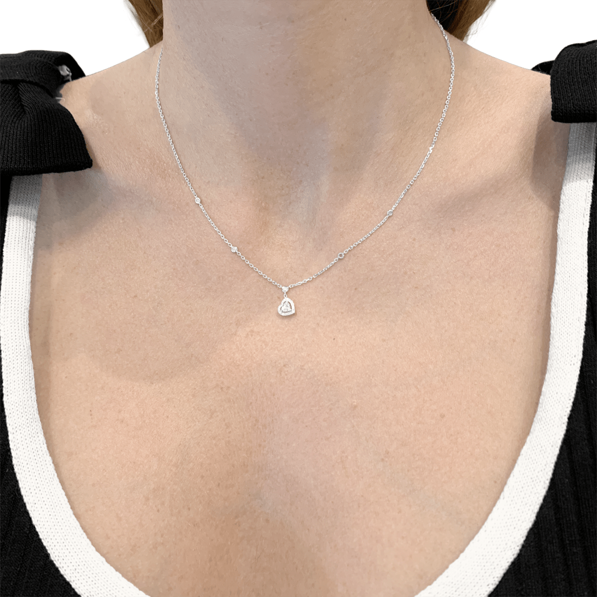 Collier Pendentif MESSIKA "Joy taille coeur" en or blanc et diamatns - Castafiore
