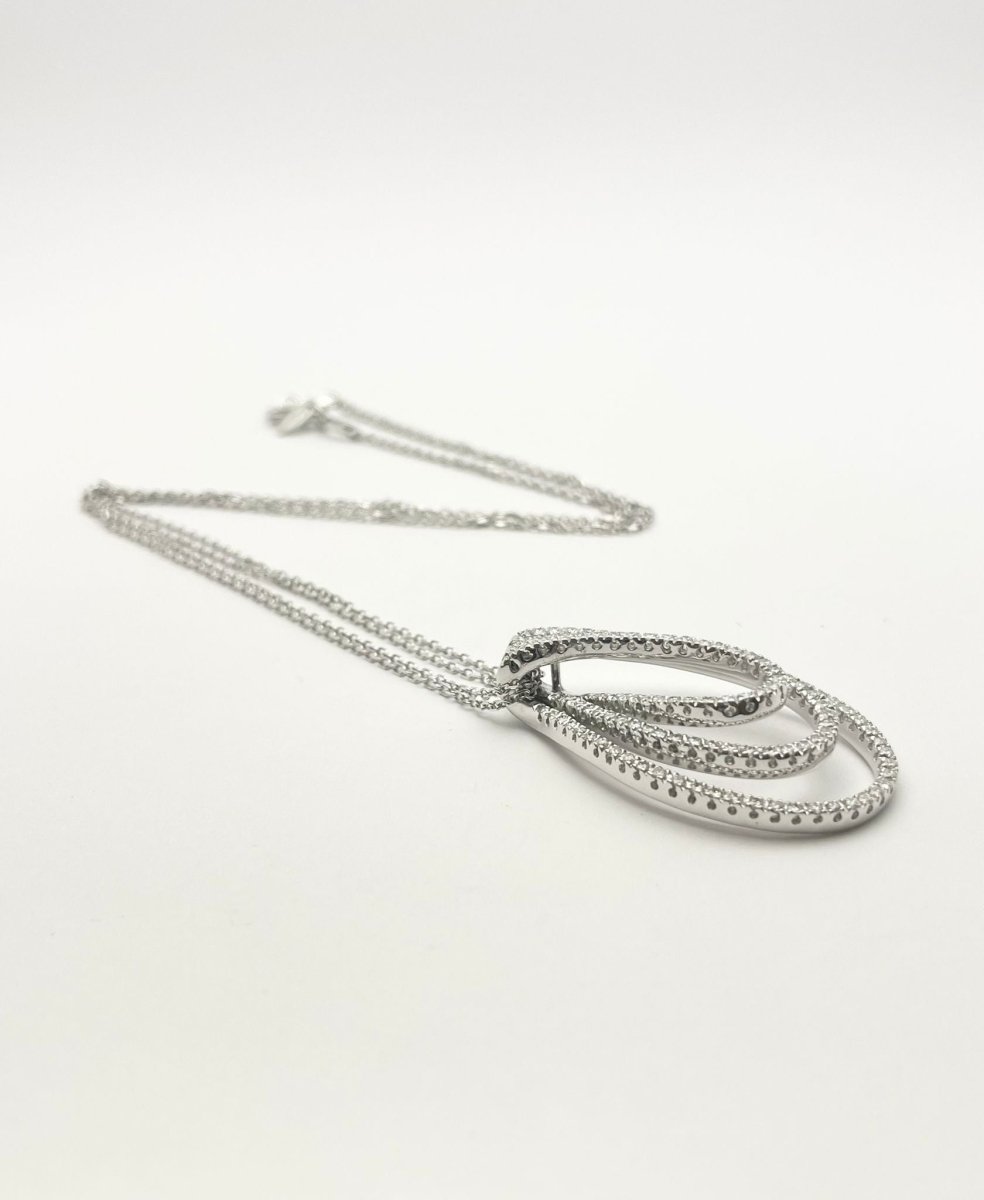 Collier Pendentif RAIMA en or blanc et diamants