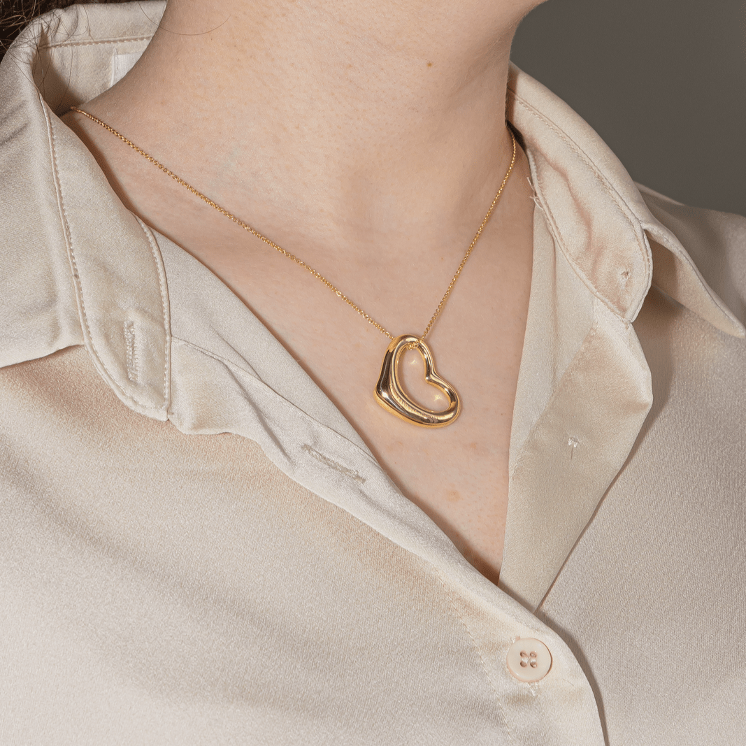 Collier Pendentif TIFFANY & CO. "Open Heart" en or jaune - Castafiore