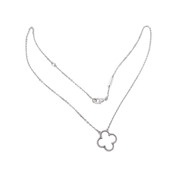 Collier Pendentif VAN CLEEF & ARPELS "Alhambra" en or blanc et nacre - Castafiore