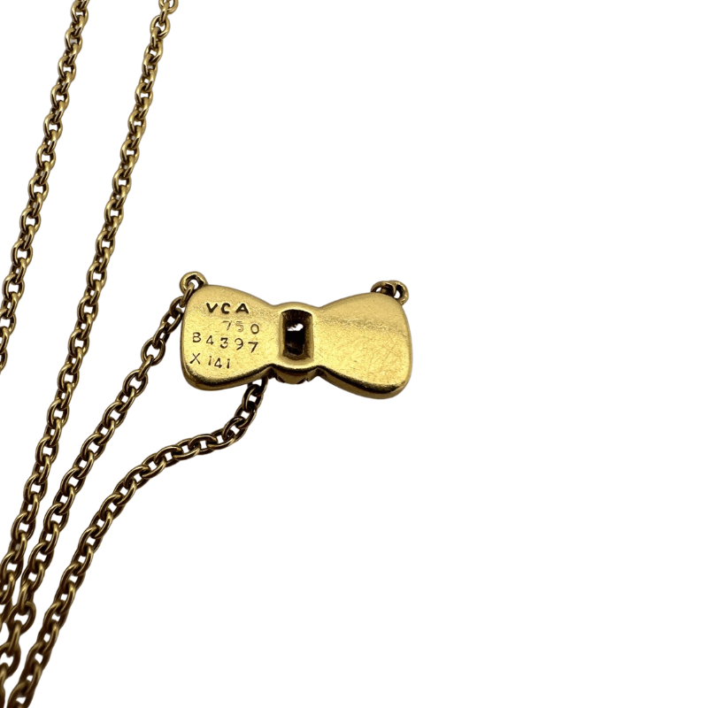 Collier Pendentif VAN CLEEF & ARPELS en or jaune, onyx et diamants - Castafiore