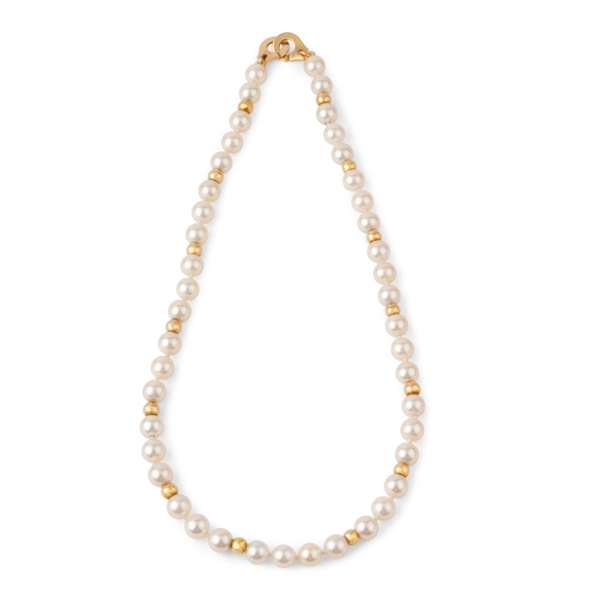 Collier perles Akoya et boule d'or fermoir menottes de la maison Dinh Van - Castafiore