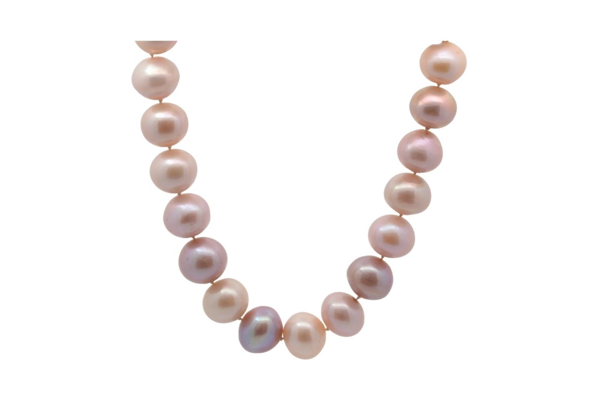 Necklace freshwater cultured pearls