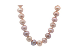 Necklace freshwater cultured pearls