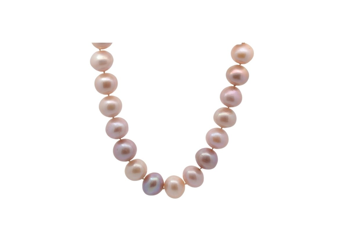 Necklace freshwater cultured pearls