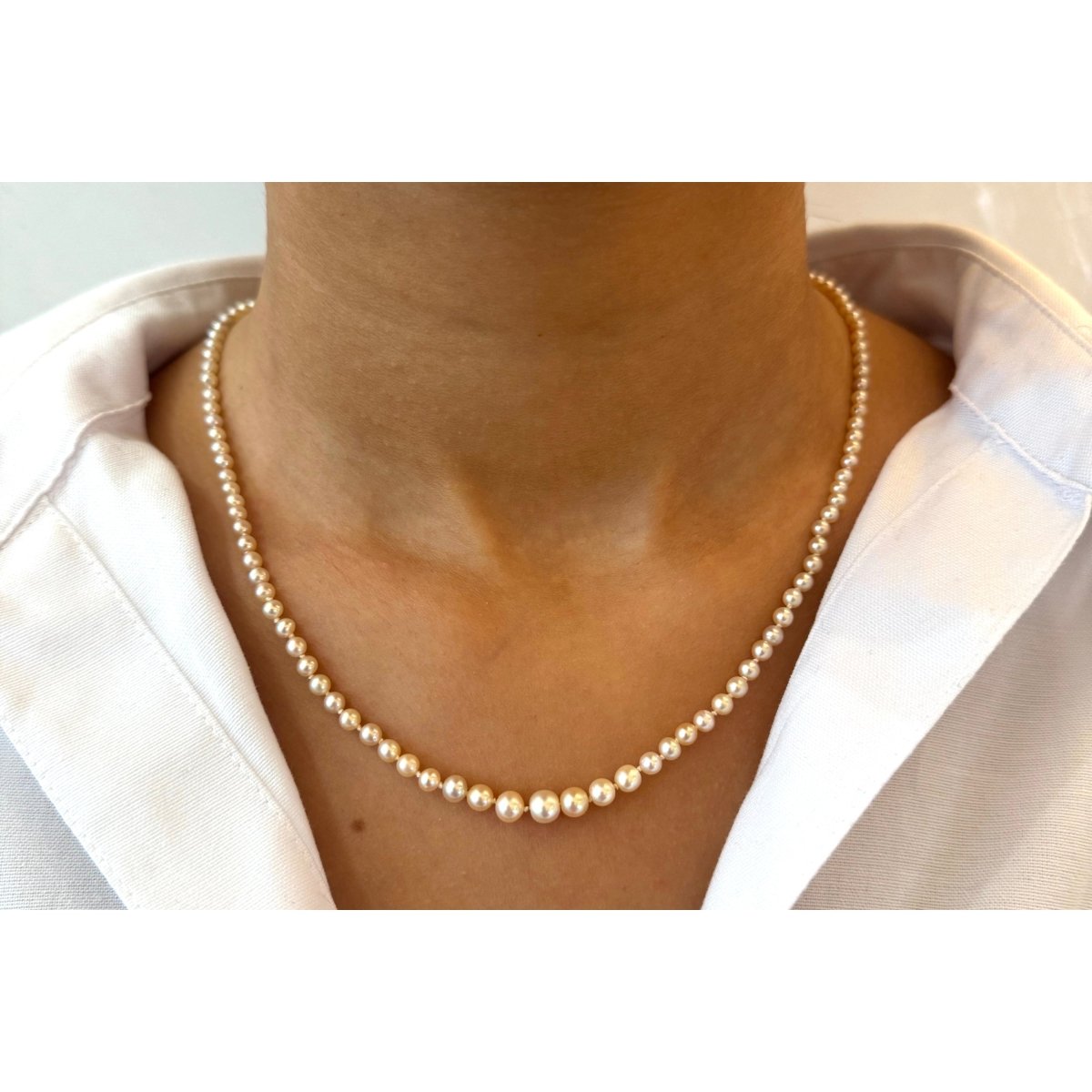 Collier perles fines et fermoir diamants en or 18k - Castafiore