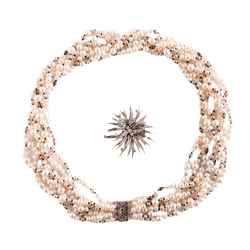 Collier Ras de Cou en or blanc, platine, onyx, perles et diamants - Castafiore