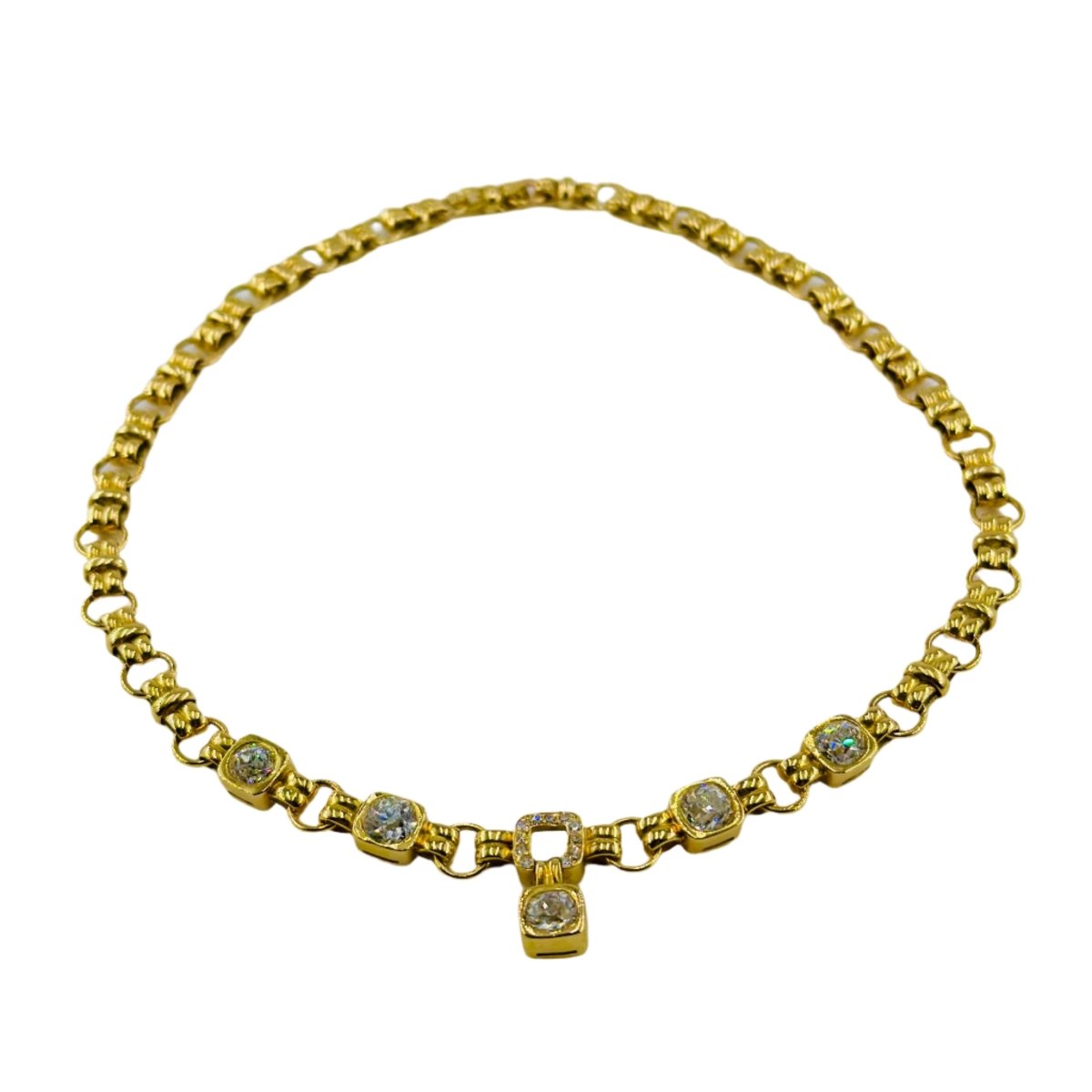 Collier Ras de Cou en or jaune et diamants - Castafiore
