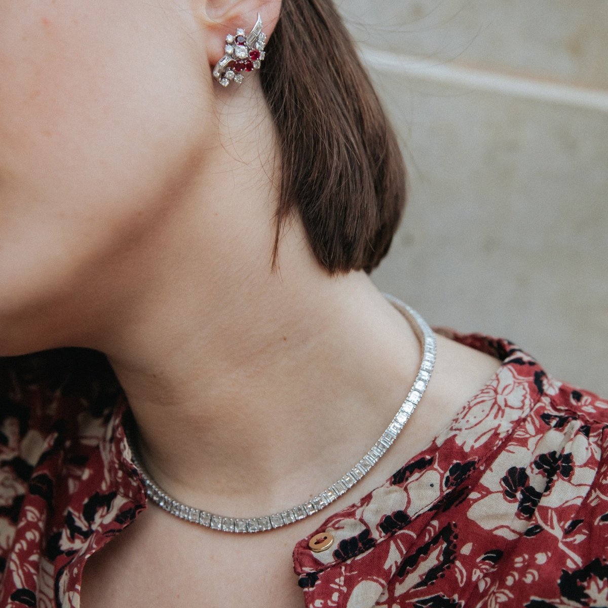 Collier Rivière BOUCHERON en or blanc, platine et diamants - Castafiore