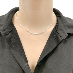 Necklace river in white gold and diamonds.