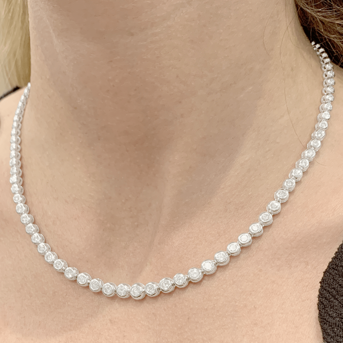 Collier Rivière en or blanc et diamants - Castafiore