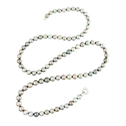 Collier Sautoir en or blanc, perles et diamants - Castafiore
