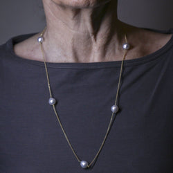 Collier Sautoir en or jaune et perles - Castafiore