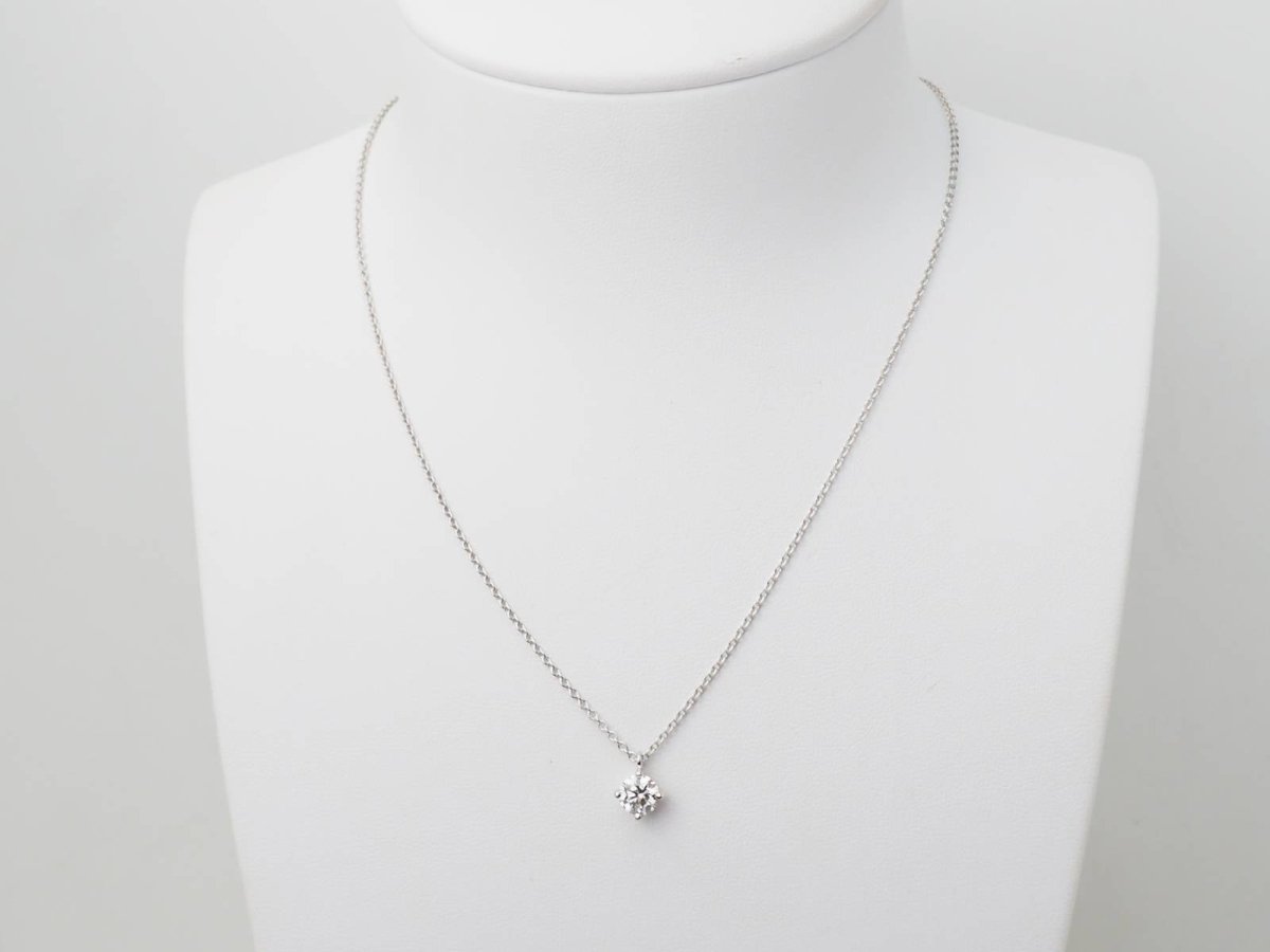 Collier solitaire en or blanc et diamant 0.70ct - Castafiore