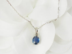 Collier solitaire en or blanc et saphir - Castafiore